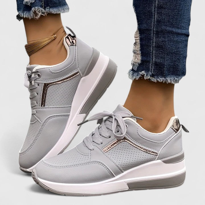 L&A | Novyssa LuxeWalk™ Orthopedic Shoes