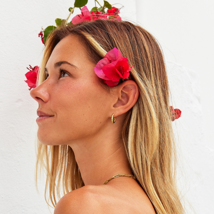 L&A | Amara Gold Twist Hoop Earrings