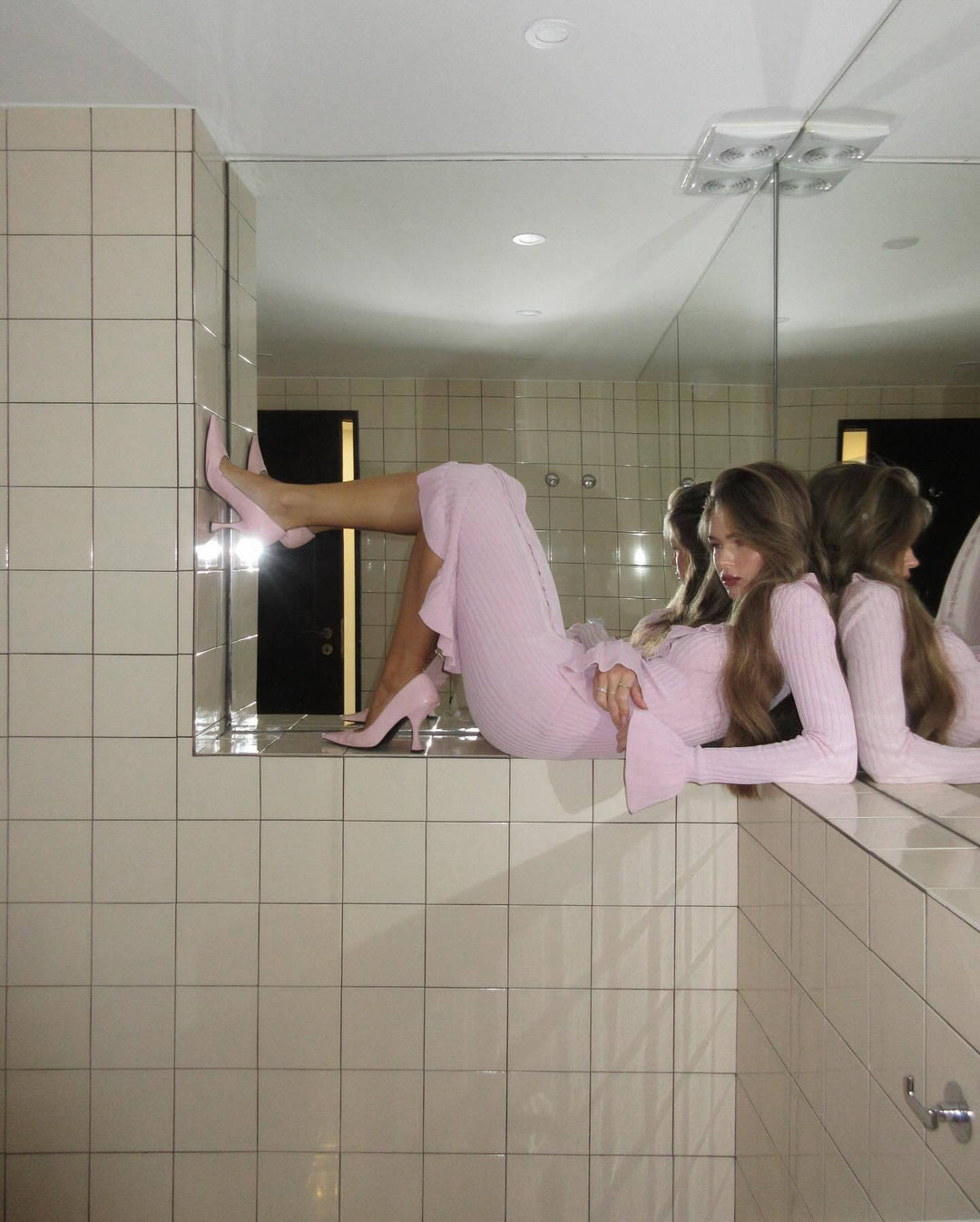 L&A | Neoma Casual Long Sleeved Midi Dress