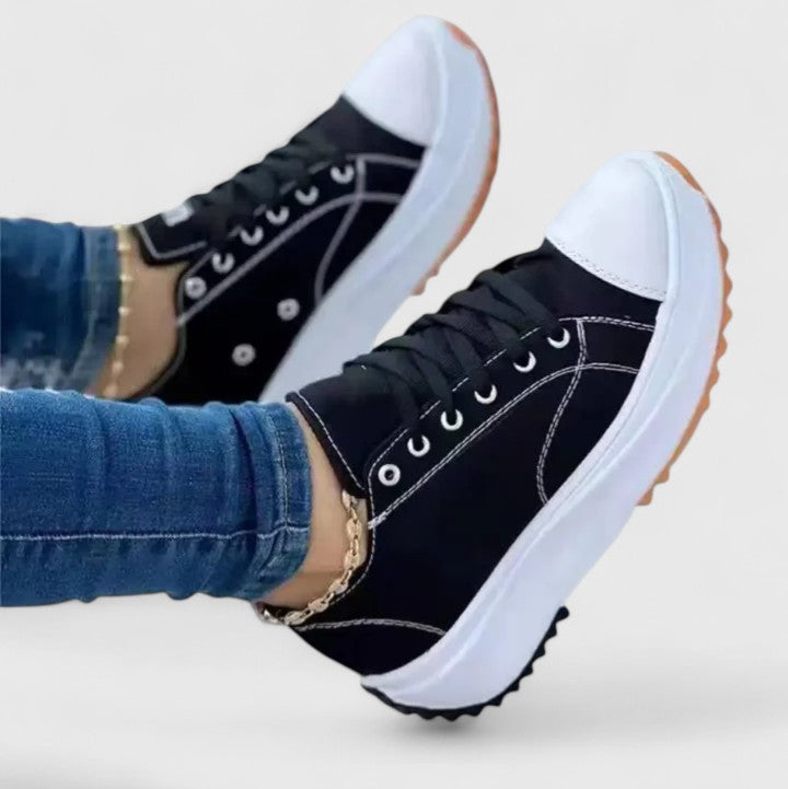 L&A | Kelly ElevéLight™ Comfortable Sneakers