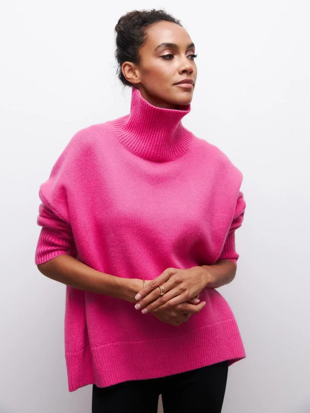 L&A | Elegant Oversized Turtleneck Knit Sweater