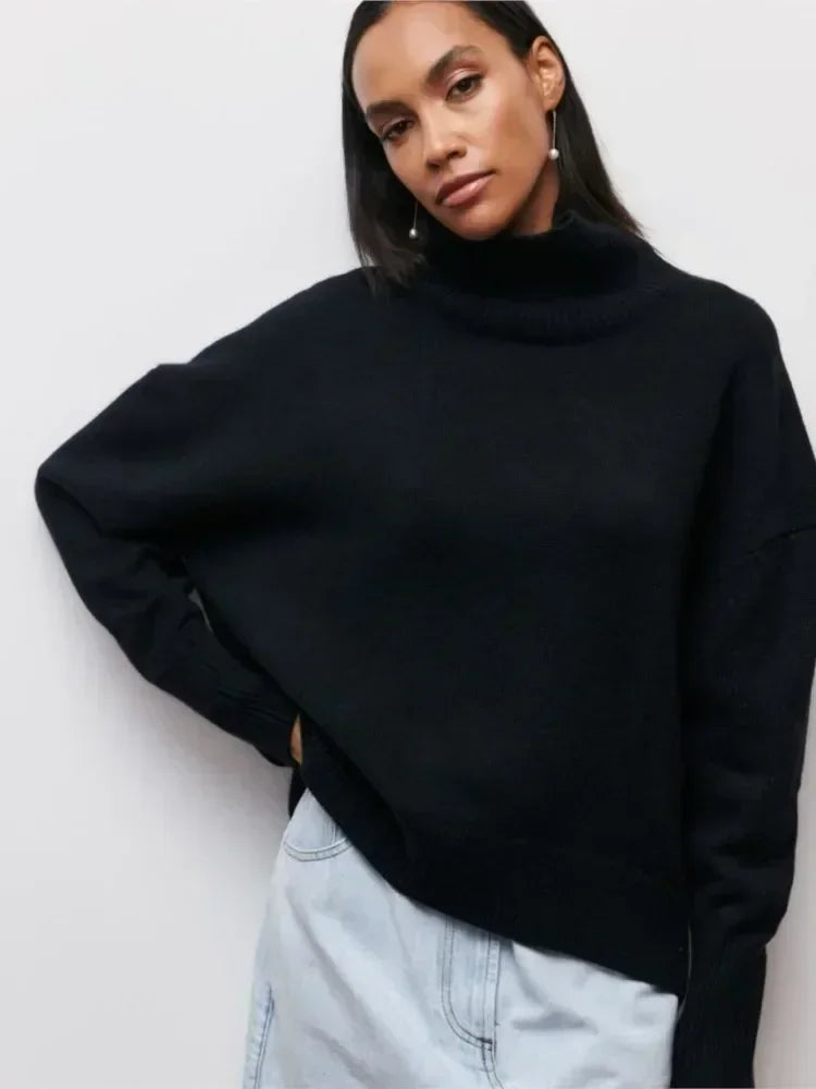 L&A | Elegant Oversized Turtleneck Knit Sweater