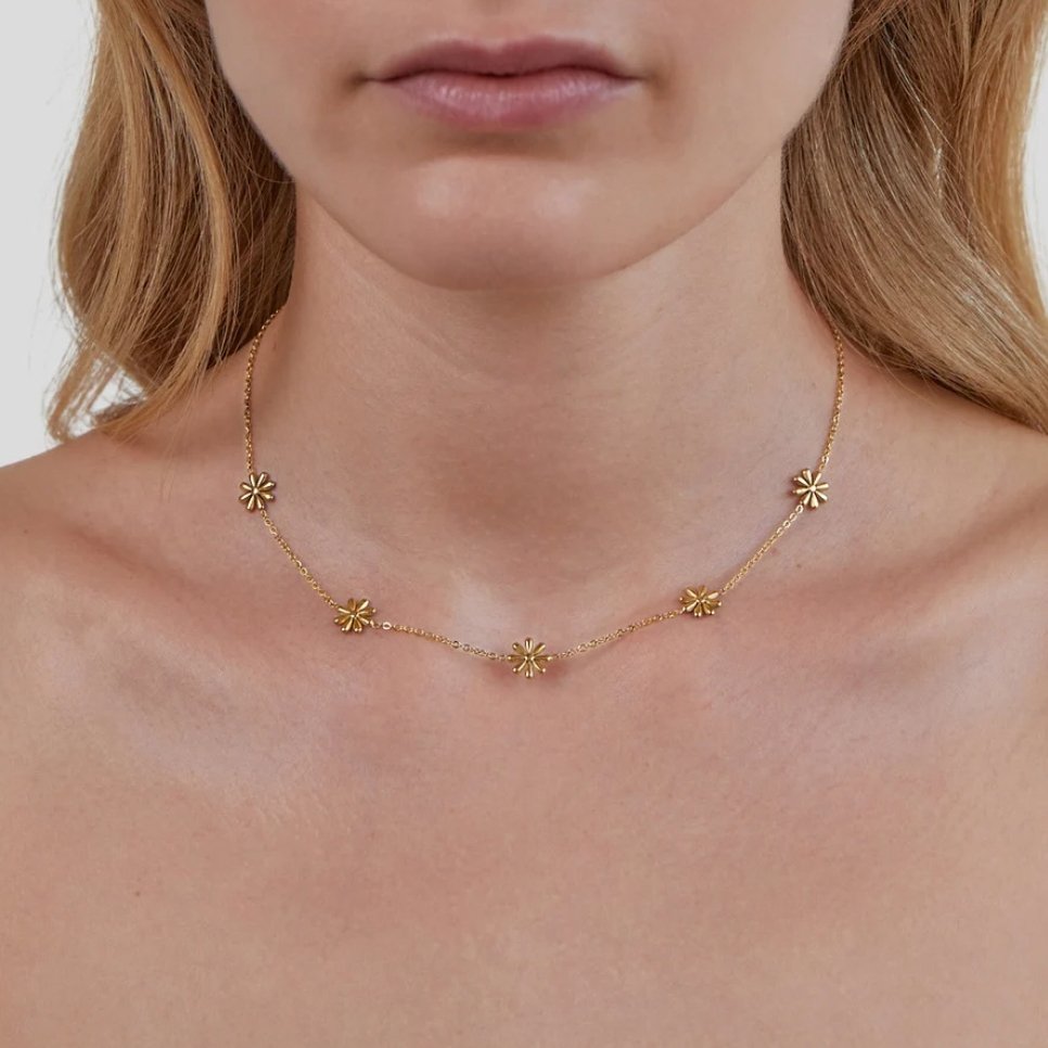 L&A | Marigold Bloom Gold Necklace