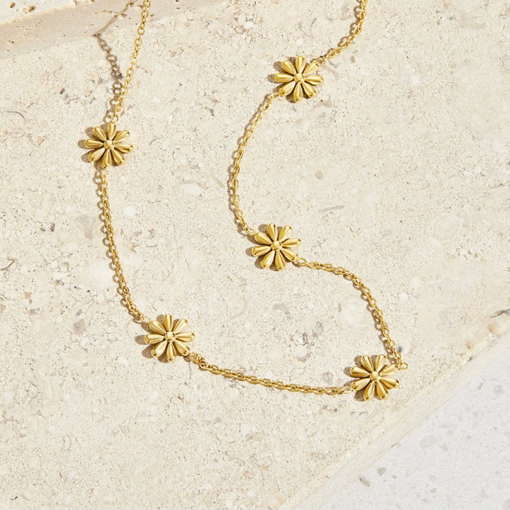 L&A | Marigold Bloom Gold Necklace