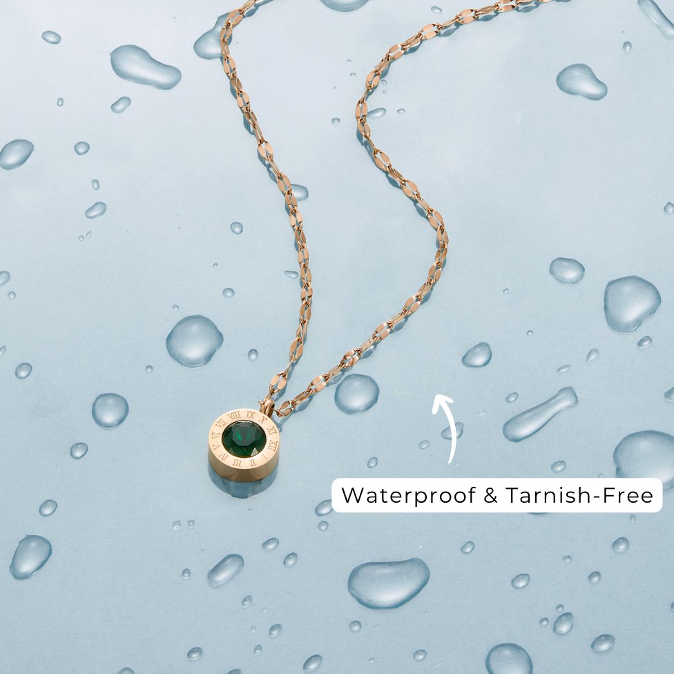 L&A | Emerald Athena Crystal Necklace