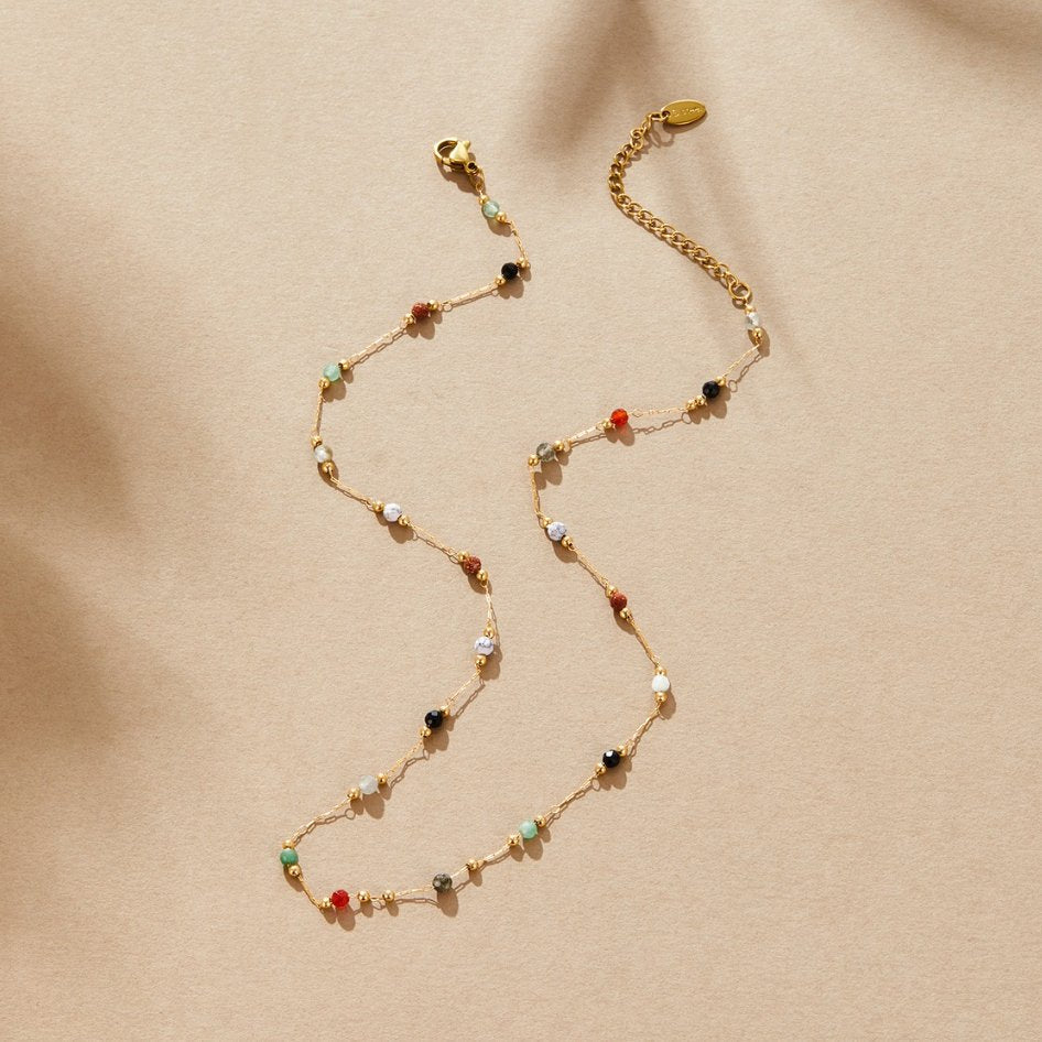 L&A | Lulu Aurora Crystal Necklace