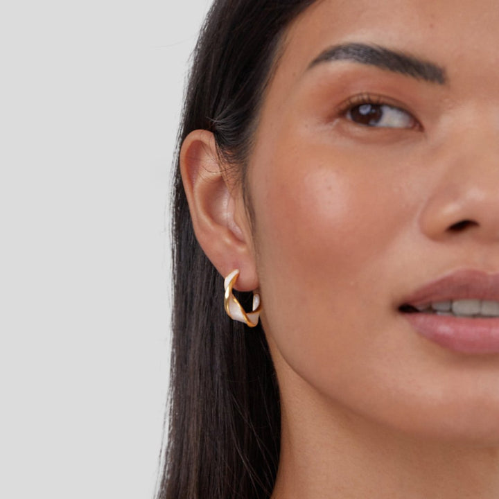 L&A | Maris Mother of Pearl Twist Hoop Earrings