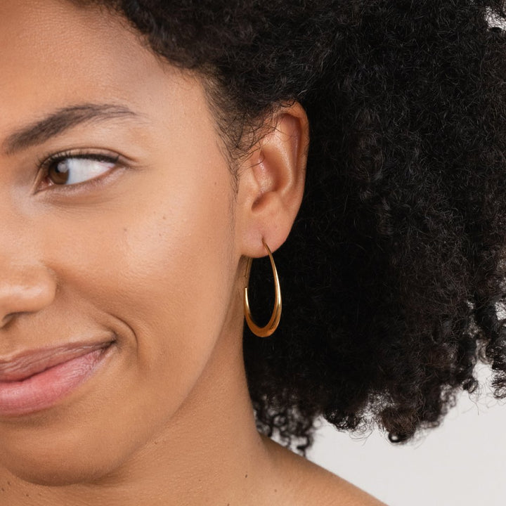 L&A | Valentina Gold Hoop Earrings