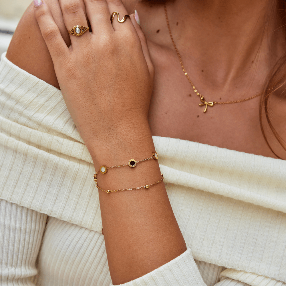 L&A | Selene Onyx & White Stone Bracelet