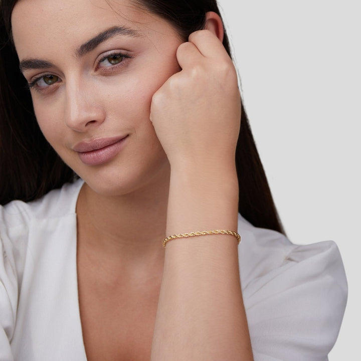 L&A | Isolde Twisted Gold Bracelet