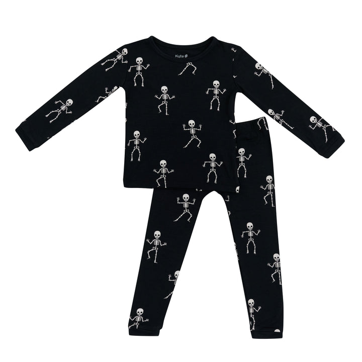 L&A | Spooky Snuggles Family Collection