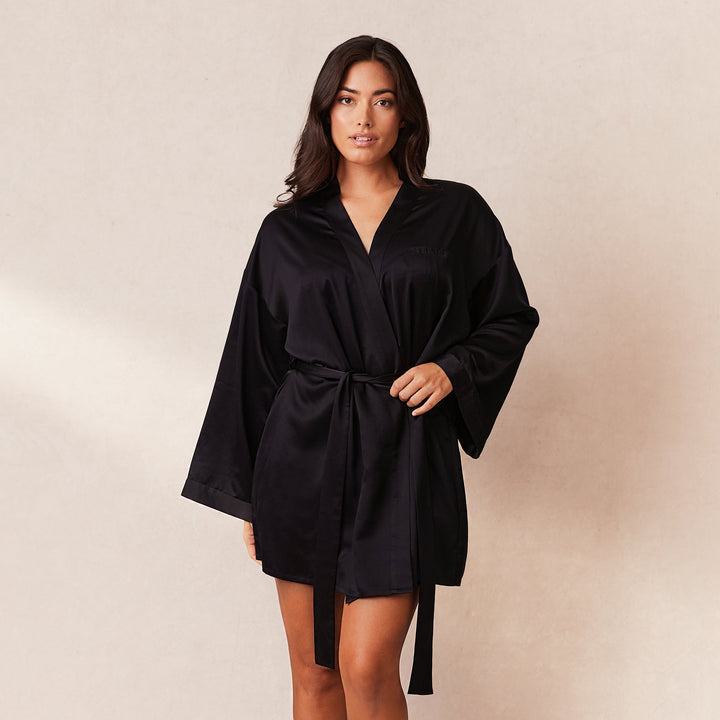 L&A | The Midnight Whisper Satin Robe