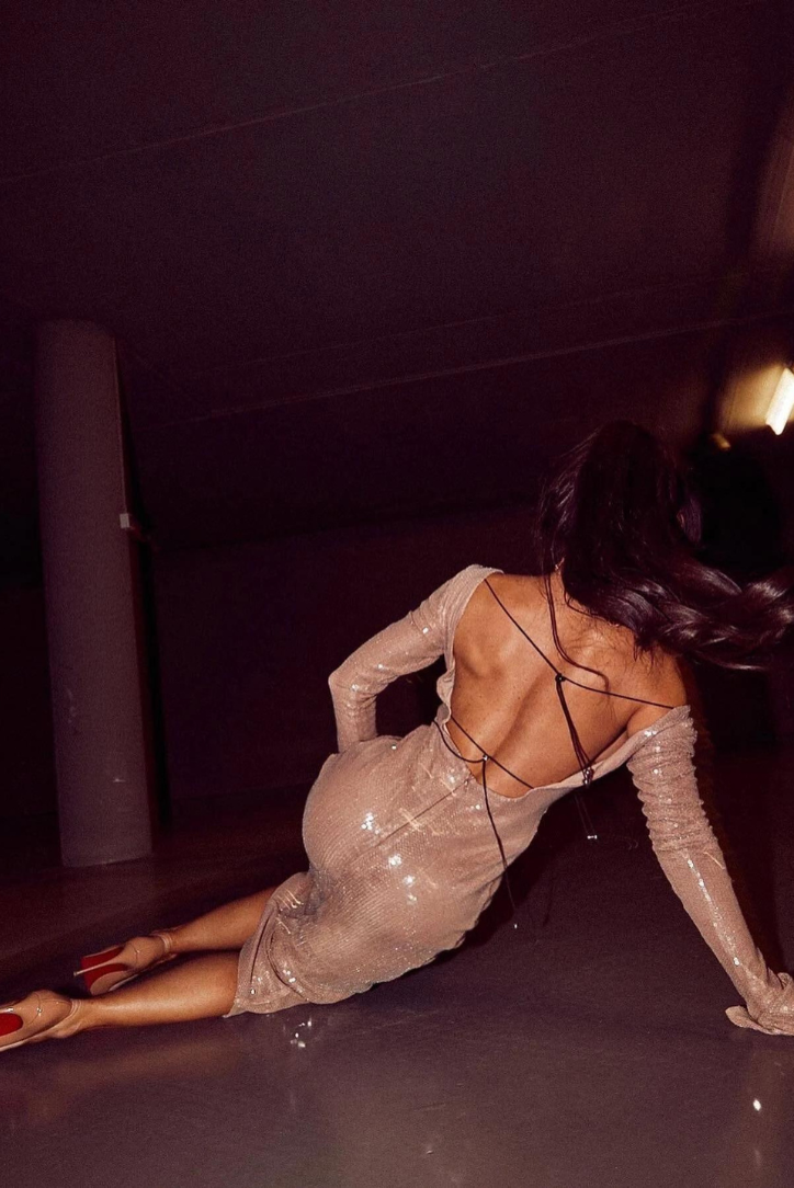 L&A | Coraline Sequins Midi Dress