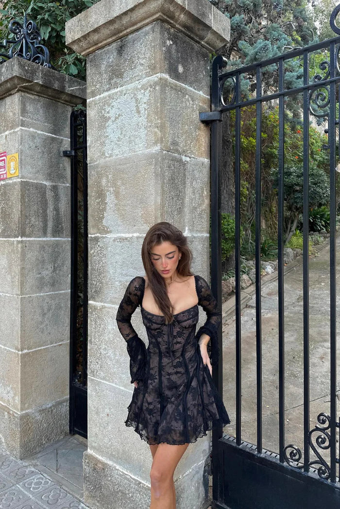 L&A | Mabel Long Sleeved Lace Mini Dress
