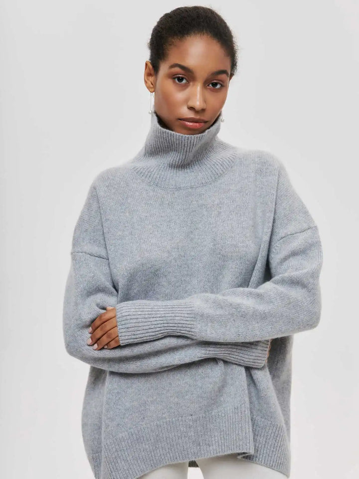L&A | Elegant Oversized Turtleneck Knit Sweater