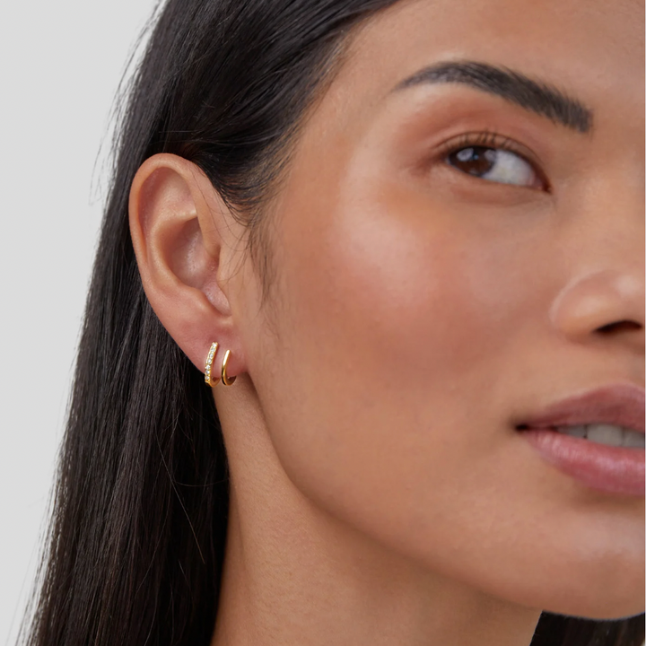 L&A | Selene Gold & Crystal Claw Earrings