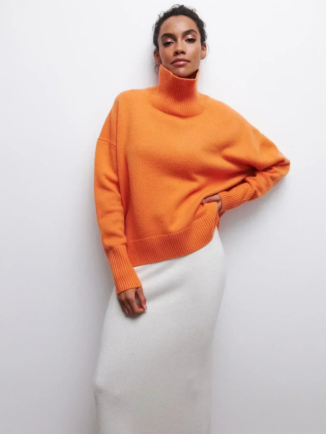 L&A | Elegant Oversized Turtleneck Knit Sweater