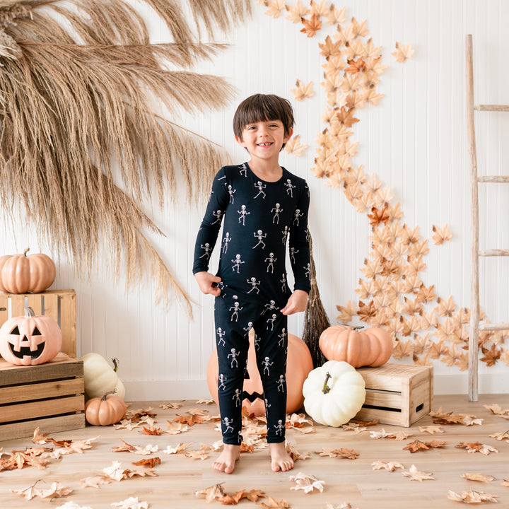 L&A | Spooky Snuggles Family Collection