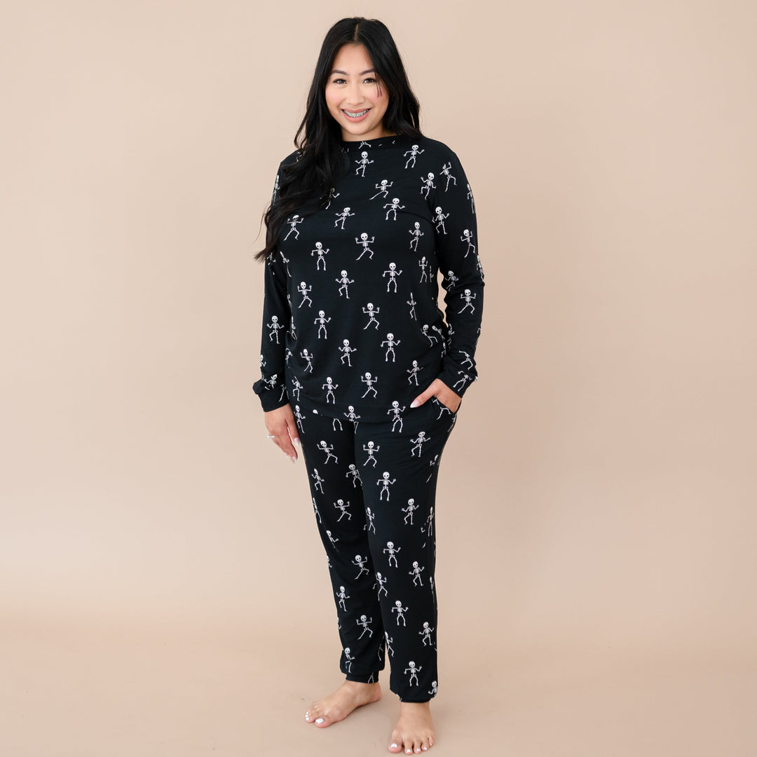 L&A | Spooky Snuggles Women’s Jogger Set