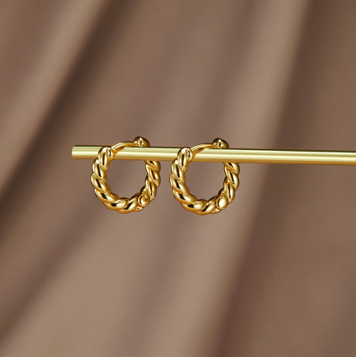 L&A | Amara Gold Twist Hoop Earrings