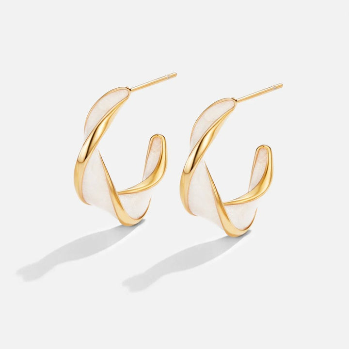 L&A | Maris Mother of Pearl Twist Hoop Earrings