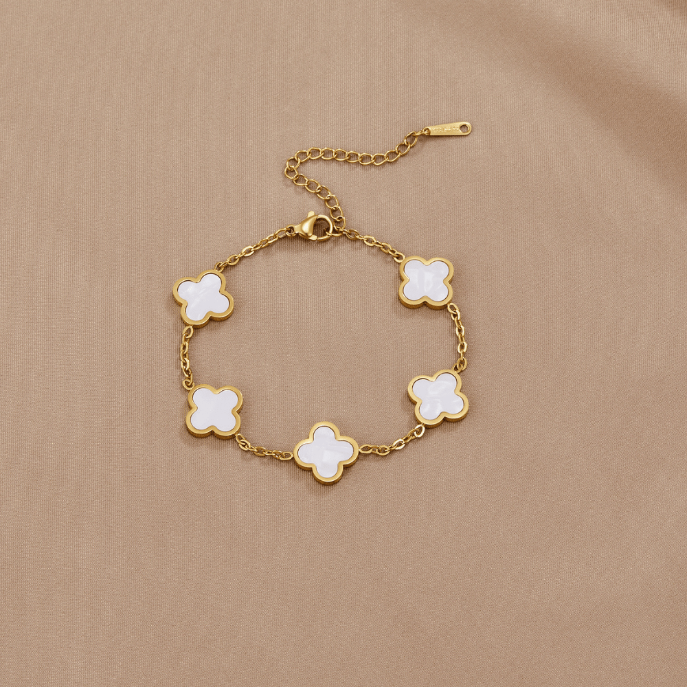 L&A | Elodie White Clover Bracelet